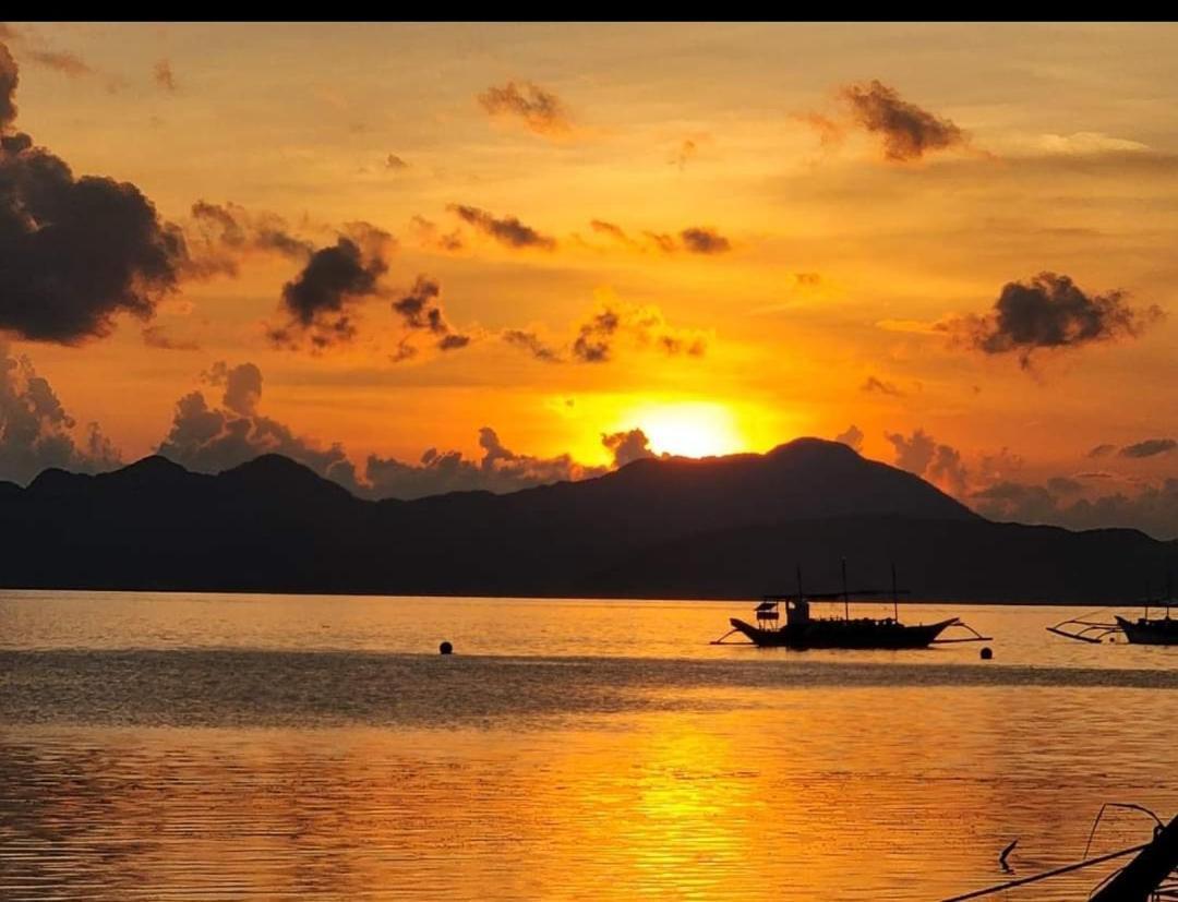 Stunning Republic Hotel El Nido Exterior photo