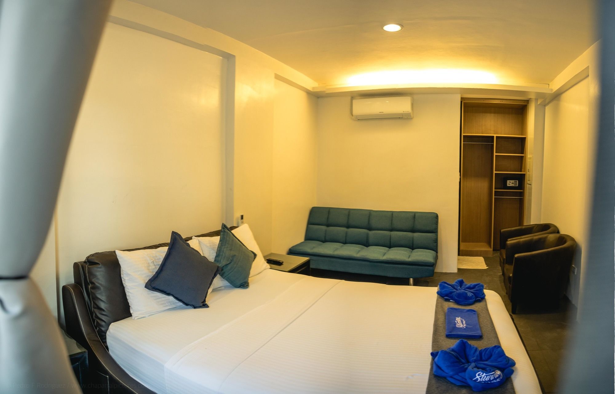 Stunning Republic Hotel El Nido Exterior photo