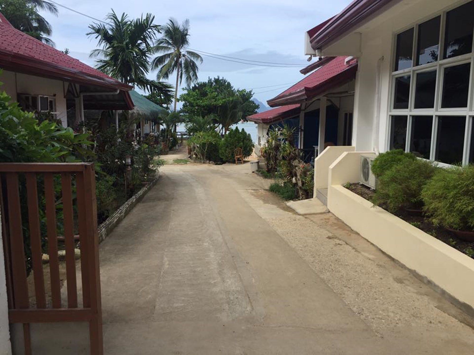 Stunning Republic Hotel El Nido Exterior photo